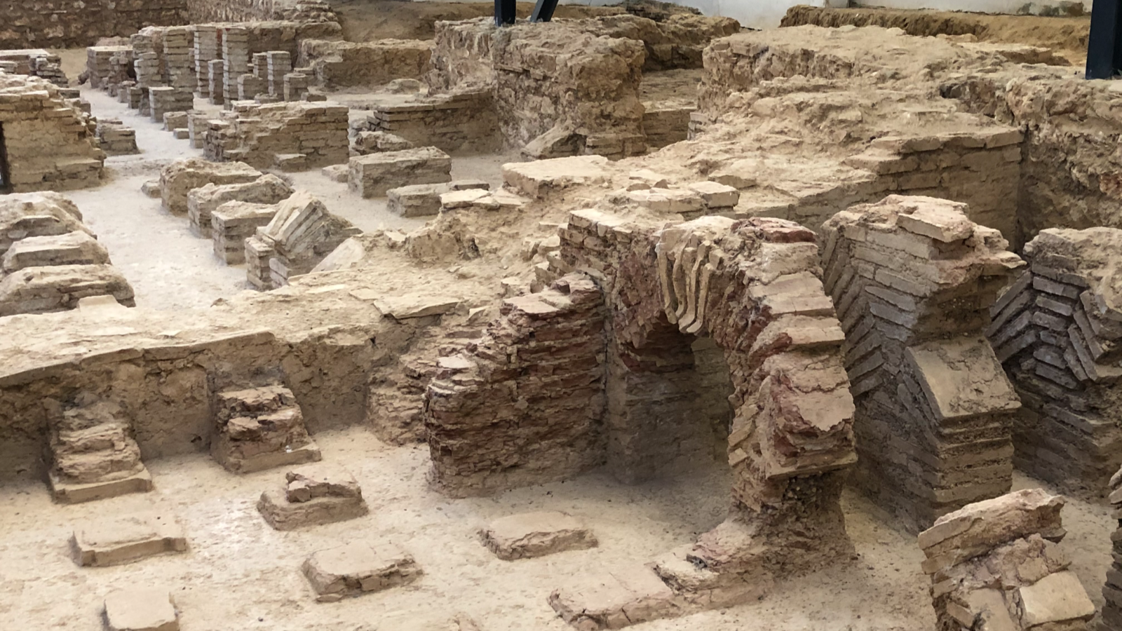 Vista general de los sistemas de calefacción romanos o hipocausta