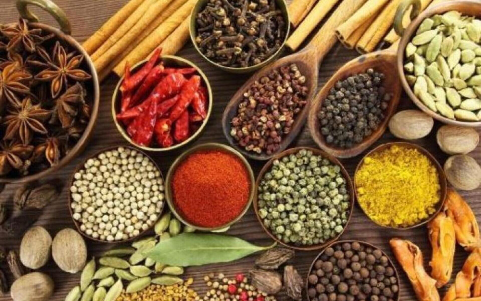 concierto en la villa romana la olmeda por el día europeo de la música con ana isabel sarobe sergio larrión en 'la ruta de la seda y las especias'