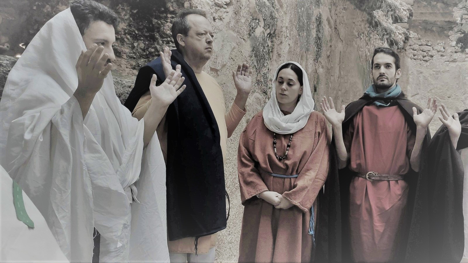 RECREACIÓN HISTÓRICA CON MOS RELIGIOSVS SOBRE LOS CULTOS GRECO-ORIENTALES EN LA VILLA ROMANA LA OLMEDA EN SEPTIEMBRE