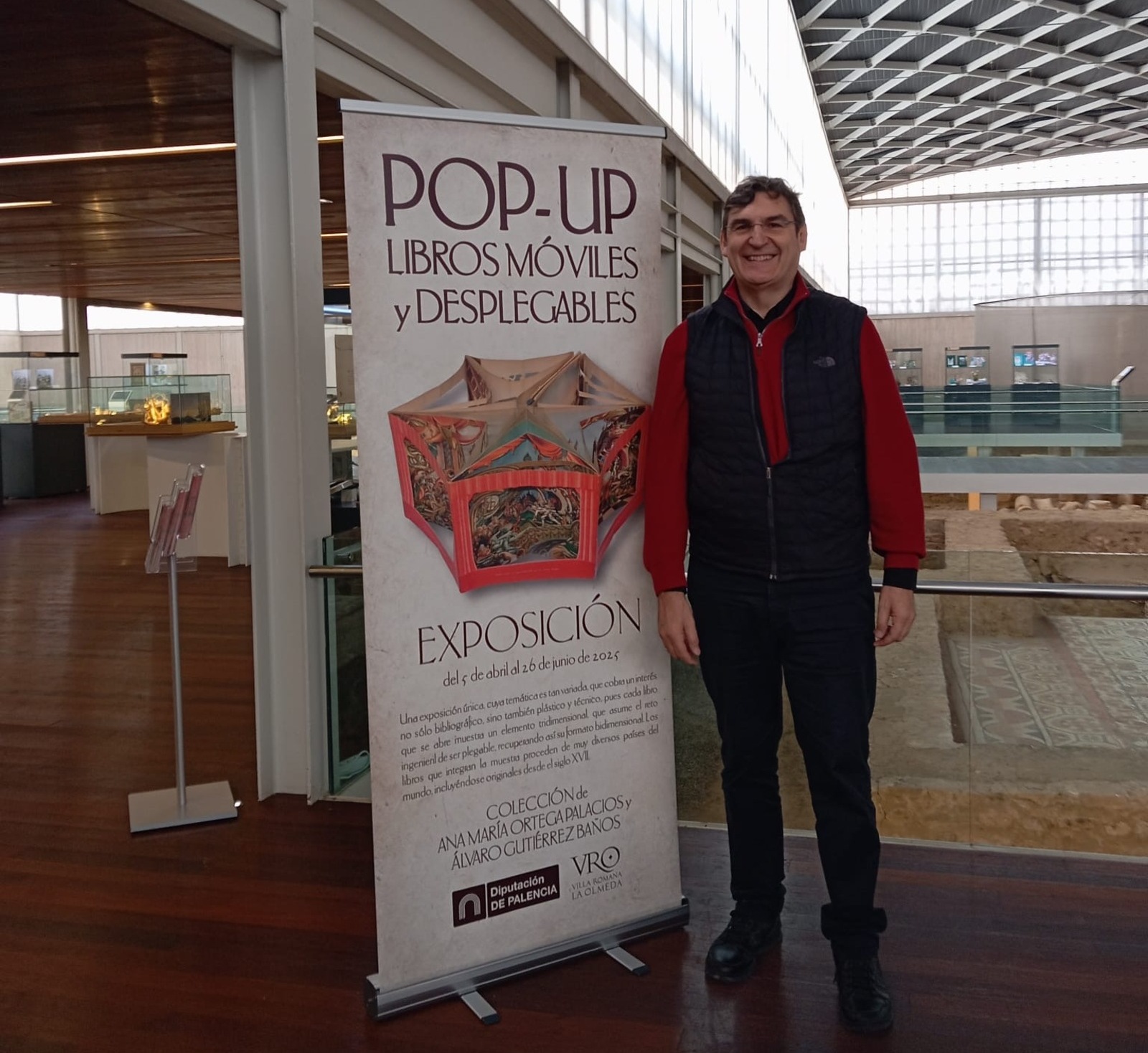 Dos fechas para visitar la exposición 'Pop-Up' de libros móviles y desplegables en la vila romana la olmeda con las explicaciones de los creadores y organizadores de la exposición.