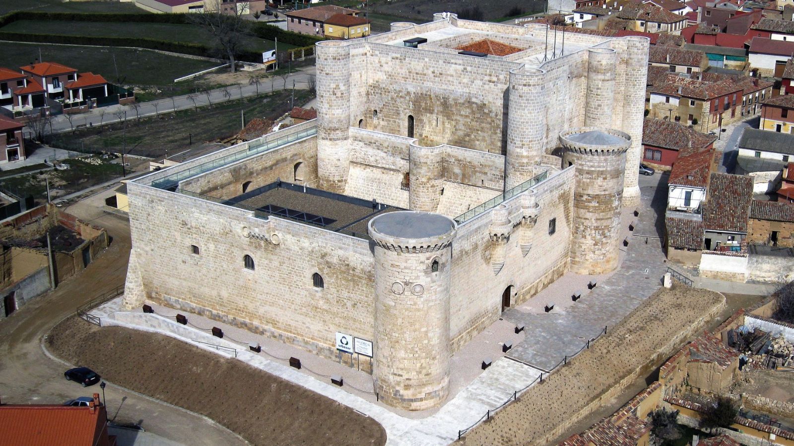 Este puente del Pilar, disfruta en Palencia... "con pé"