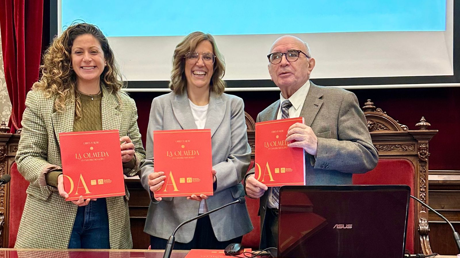 la diputación de palencia presentó ayer una nueva publicación sobre la villa romana la olmeda: 'la Olmeda. Un Universo Renacido'