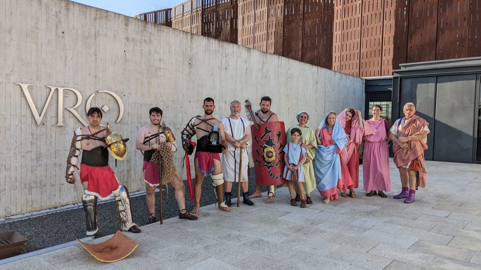 Celebración por el 58.º Aniversario del Descubrimiento de la Villa Romana La Olmeda. 4 y 5 de julio. Puertas Abiertas · Recreaciones · Talleres · Teatro · Degustaciones