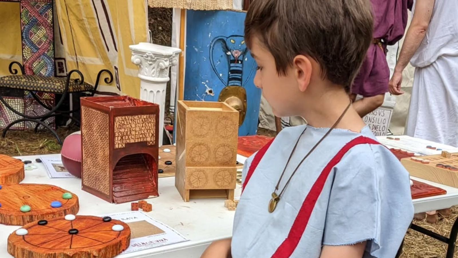 Celebración por el 58.º Aniversario del Descubrimiento de la Villa Romana La Olmeda. 4 y 5 de julio. Puertas Abiertas · Recreaciones · Talleres · Teatro · Degustaciones