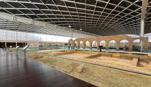 Planea tu visita para conocer la Villa Romana La Olmeda y su Museo en Semana Santa.