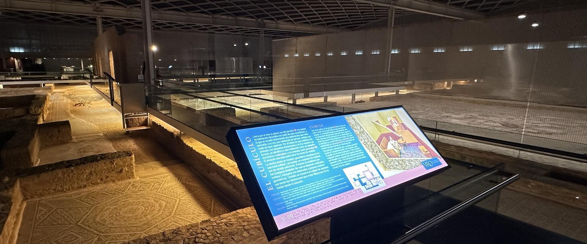 Un recorrido pre-navideño por La Olmeda. Palencia, tu destino para este puente.