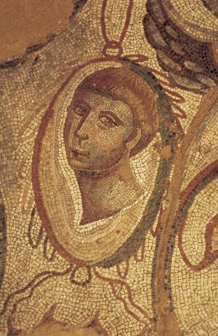 Medallón de la cenefa del Oecus